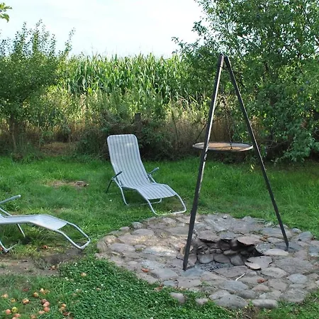 Дом отдыха Lesna Z Jacuzzi - Odludzie, Ogrod, Cisza